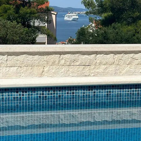 Family Friendly With A Swimming Pool Okrug Gornji, Ciovo - 21968 *